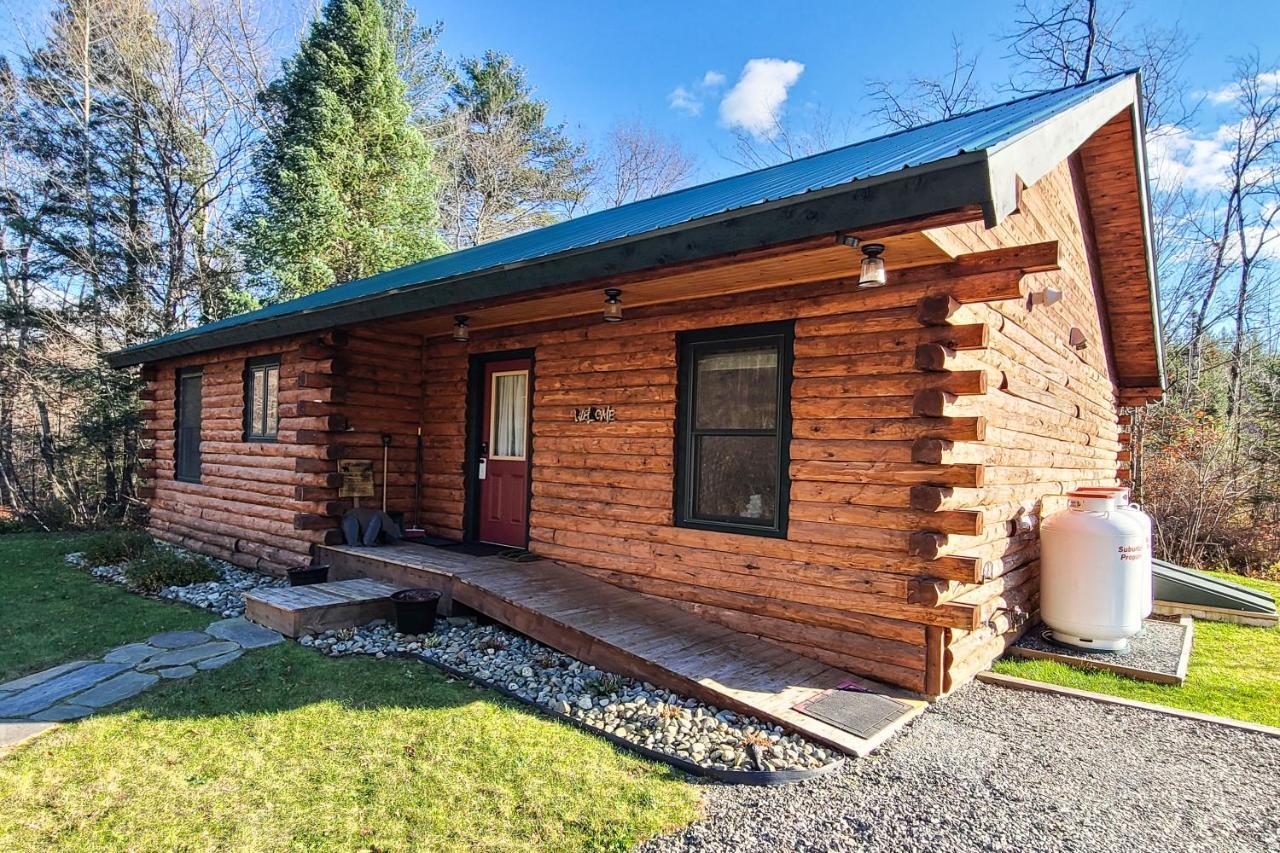 Blackbear Log Cabin Morrisville Buitenkant foto