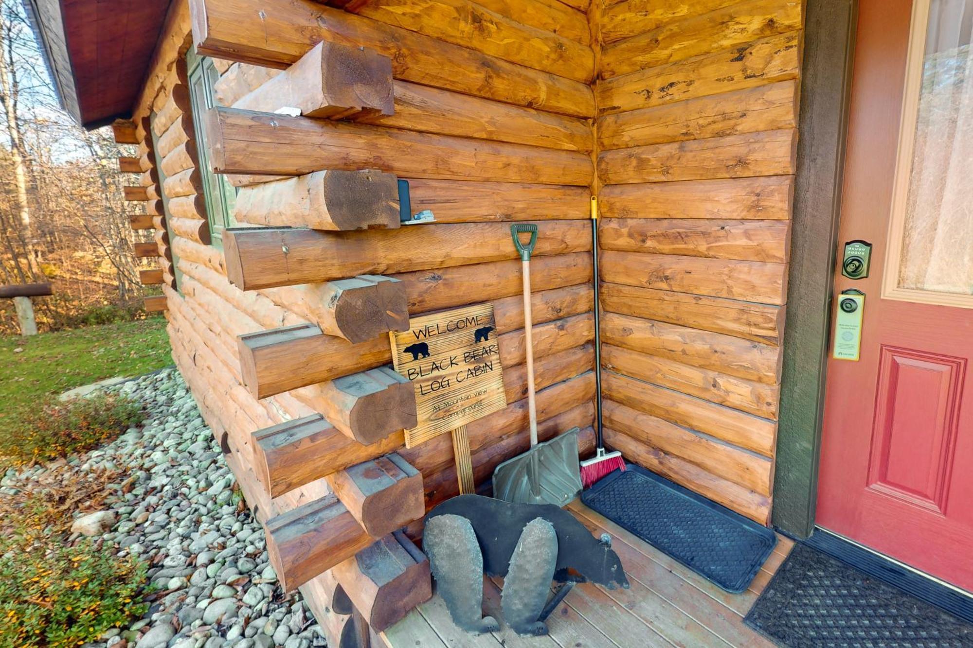 Blackbear Log Cabin Morrisville Buitenkant foto